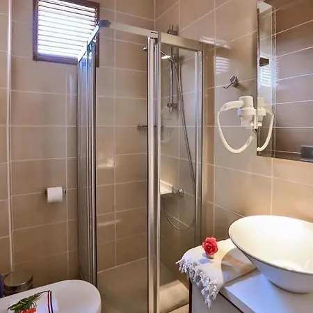 Otel Antiphellos Küçükçakıl *