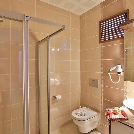 Otel Antiphellos Küçükçakıl